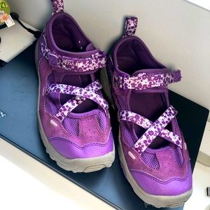 Lands End Girls Sandals Size 5